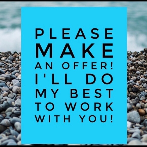 Meet your Posher, Carla - Picture 2 of 4